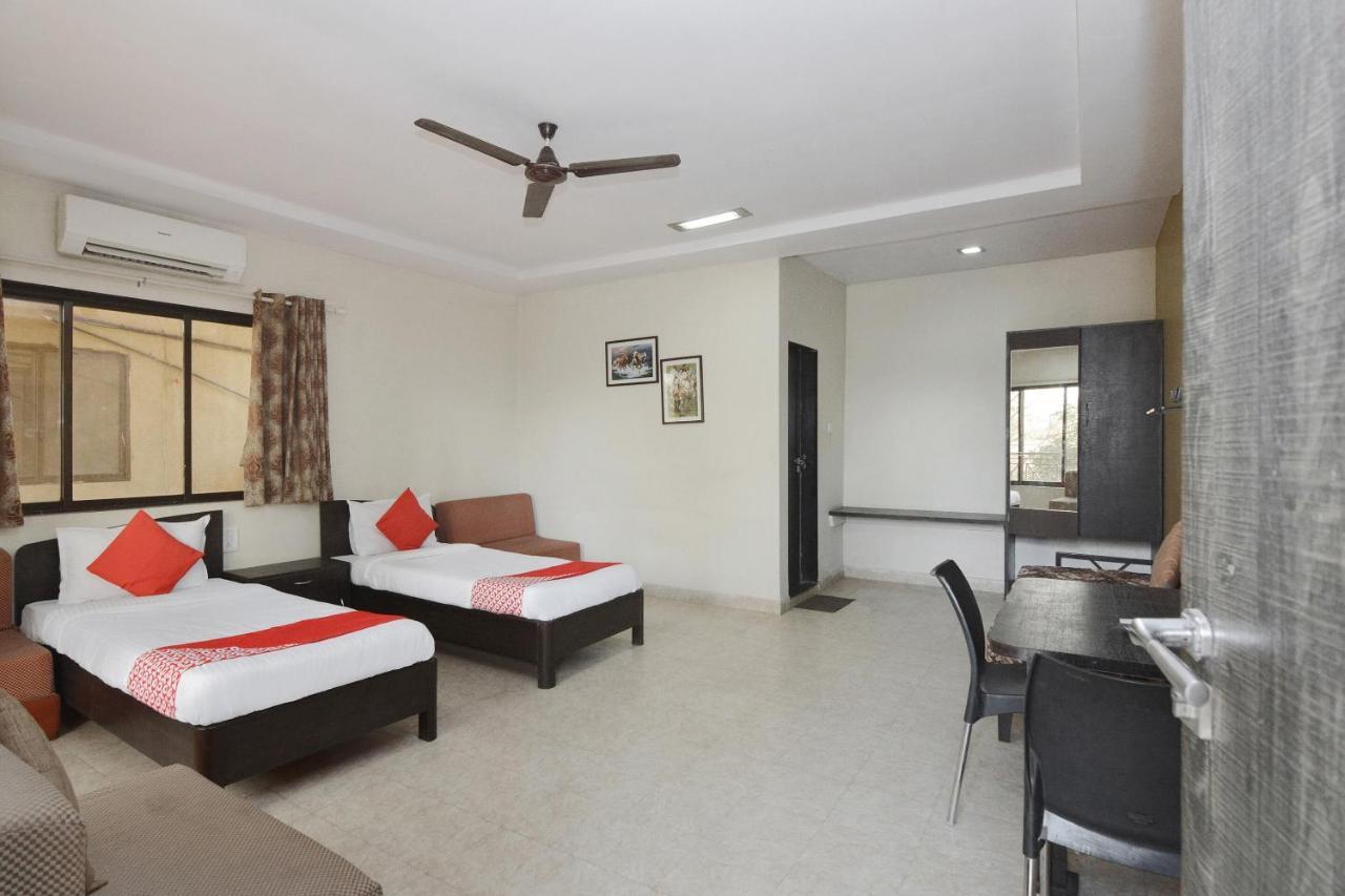 Oyo Midway Park Resort Atgaon ภายนอก รูปภาพ