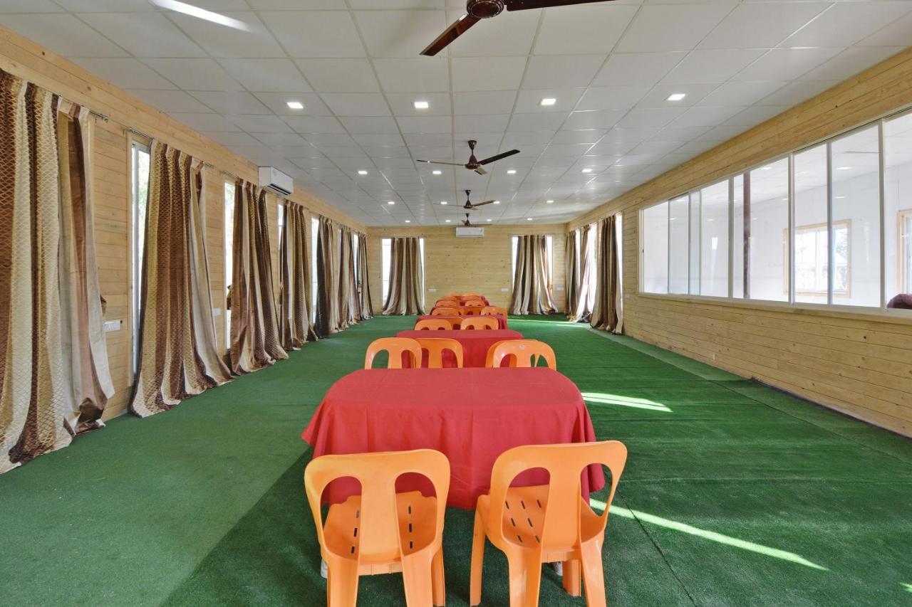 Oyo Midway Park Resort Atgaon ภายนอก รูปภาพ