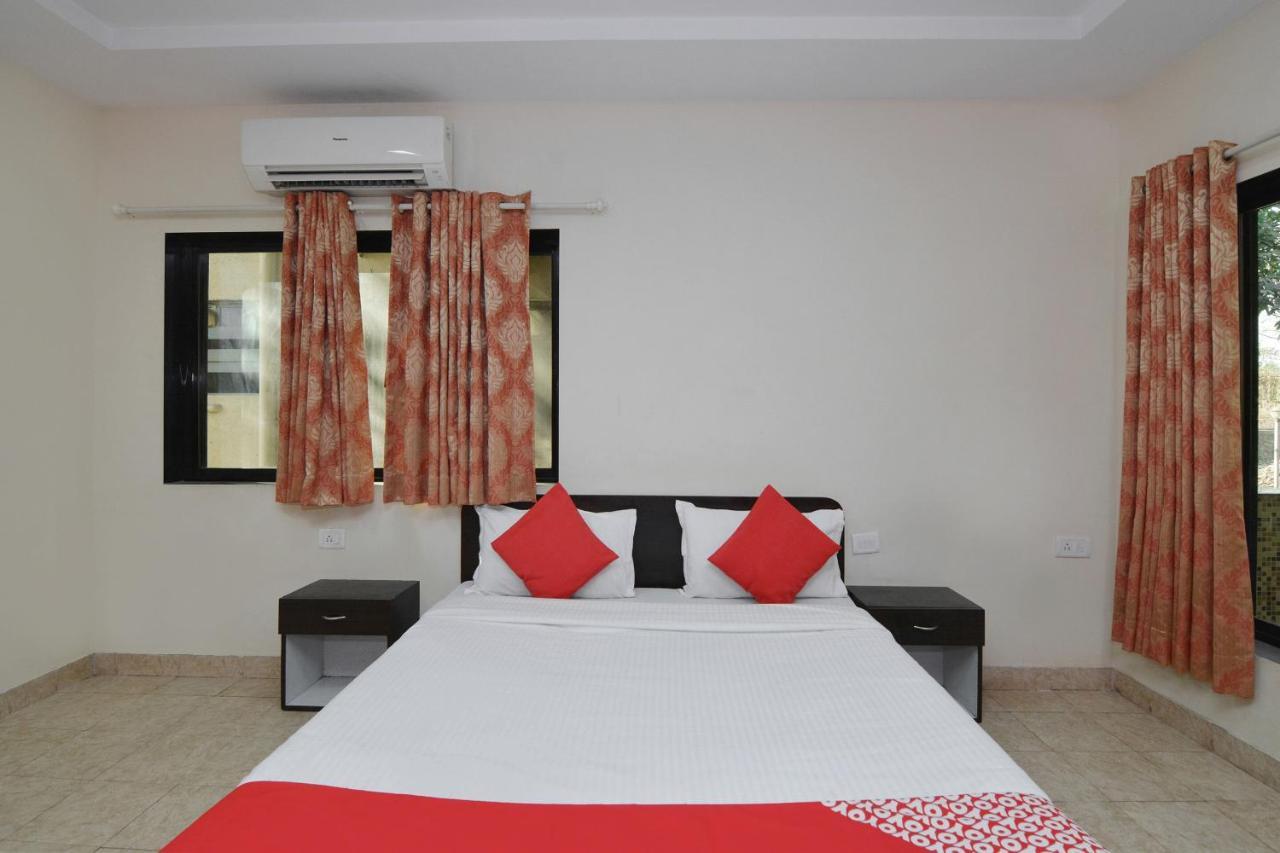 Oyo Midway Park Resort Atgaon ภายนอก รูปภาพ